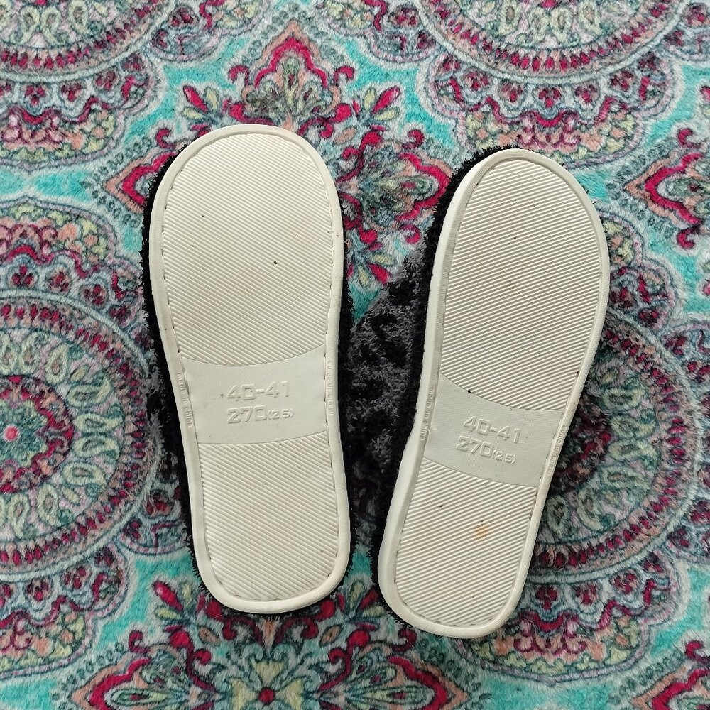 Pink Lily Black And Grey Leopard Print Slip-On Slippers Size 7.5-8 - Picture 2 of 2